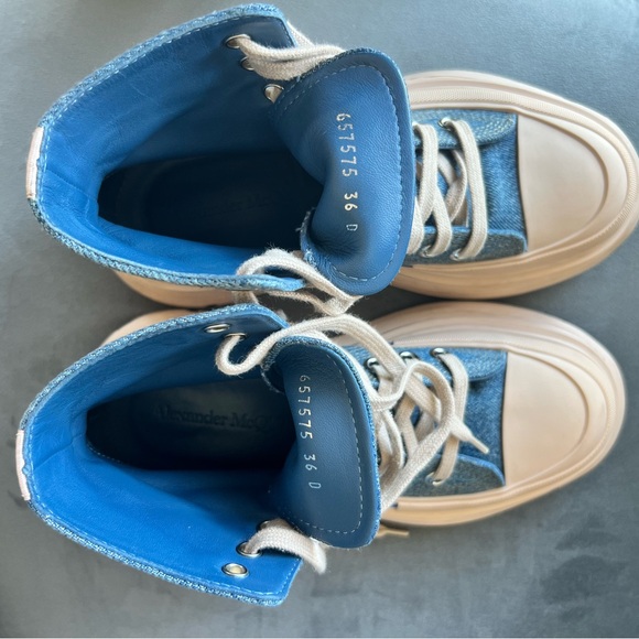 Alexander McQueen Women's Tread Slick Denim Platform Booties - Picture 11 of 13